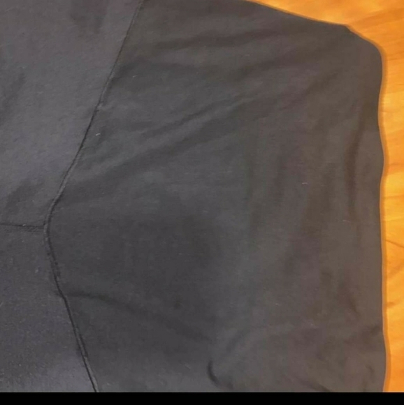 Zella Mamasana live in Maternity - Picture 5 of 9